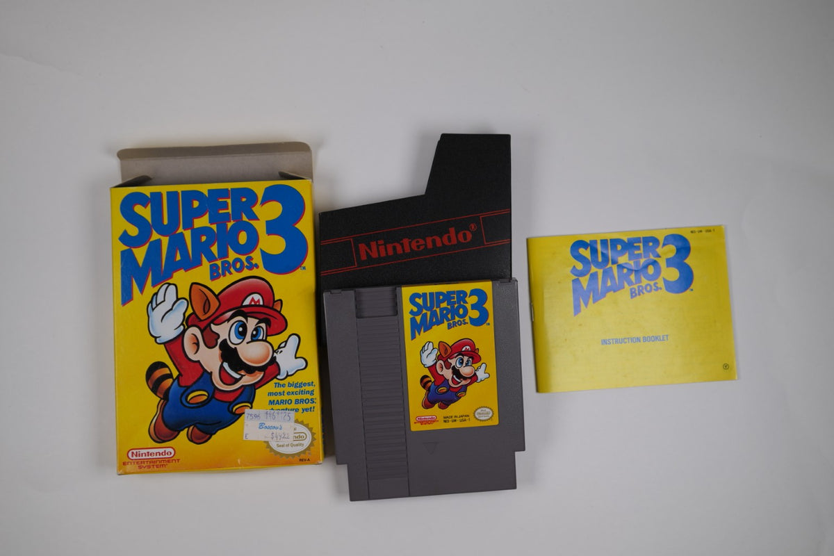 Super Mario Bros. 3 - Complete in Box