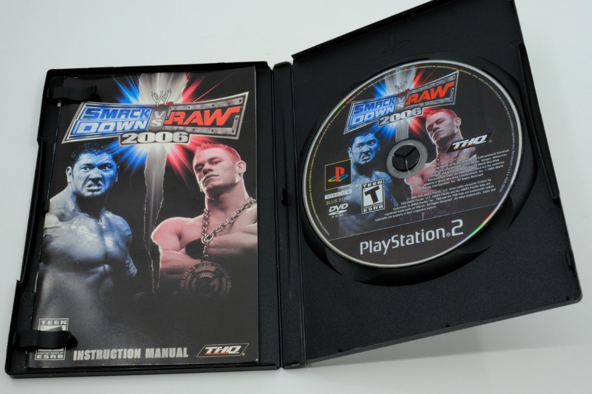 WWE SmackDown vs. Raw 2006 – Complete in Box (CIB)