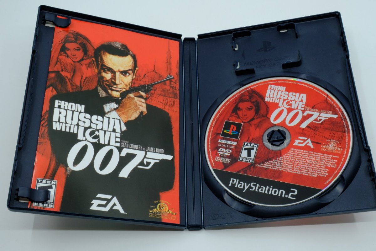 From Russia With Love 007 – Complete in Box (CIB)