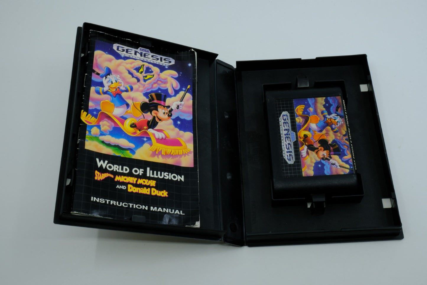 World of Illusion Starring Mickey Mouse and Donald Duck - Complete in Box