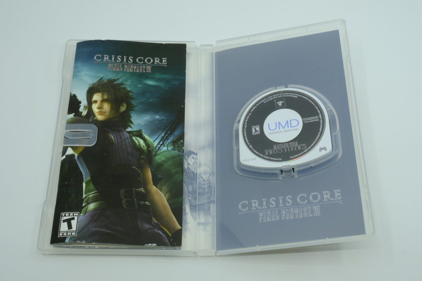 Crisis Core: Final Fantasy VII - Complete in Box