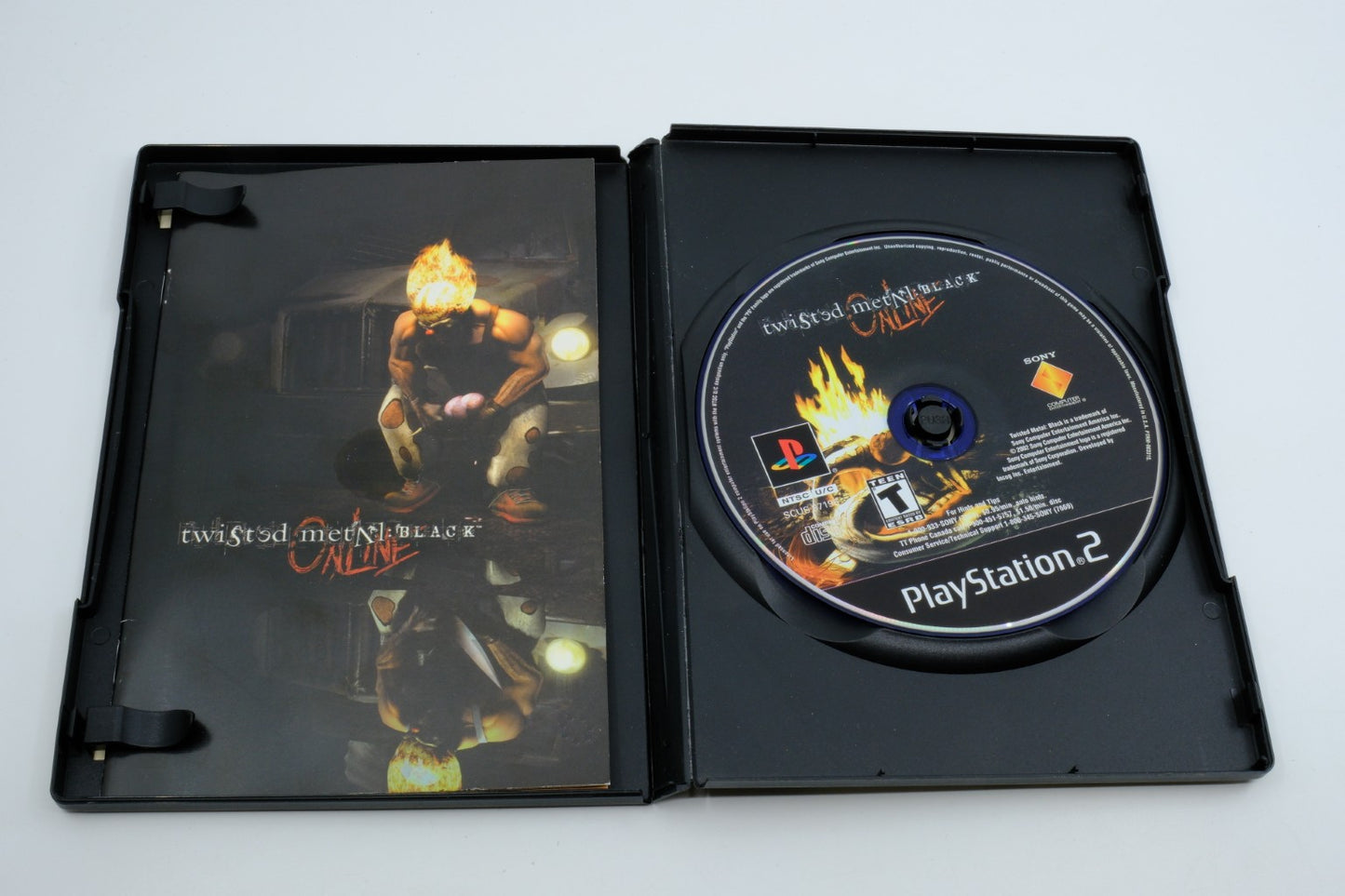 Twisted Metal: Black Online - Complete in Box