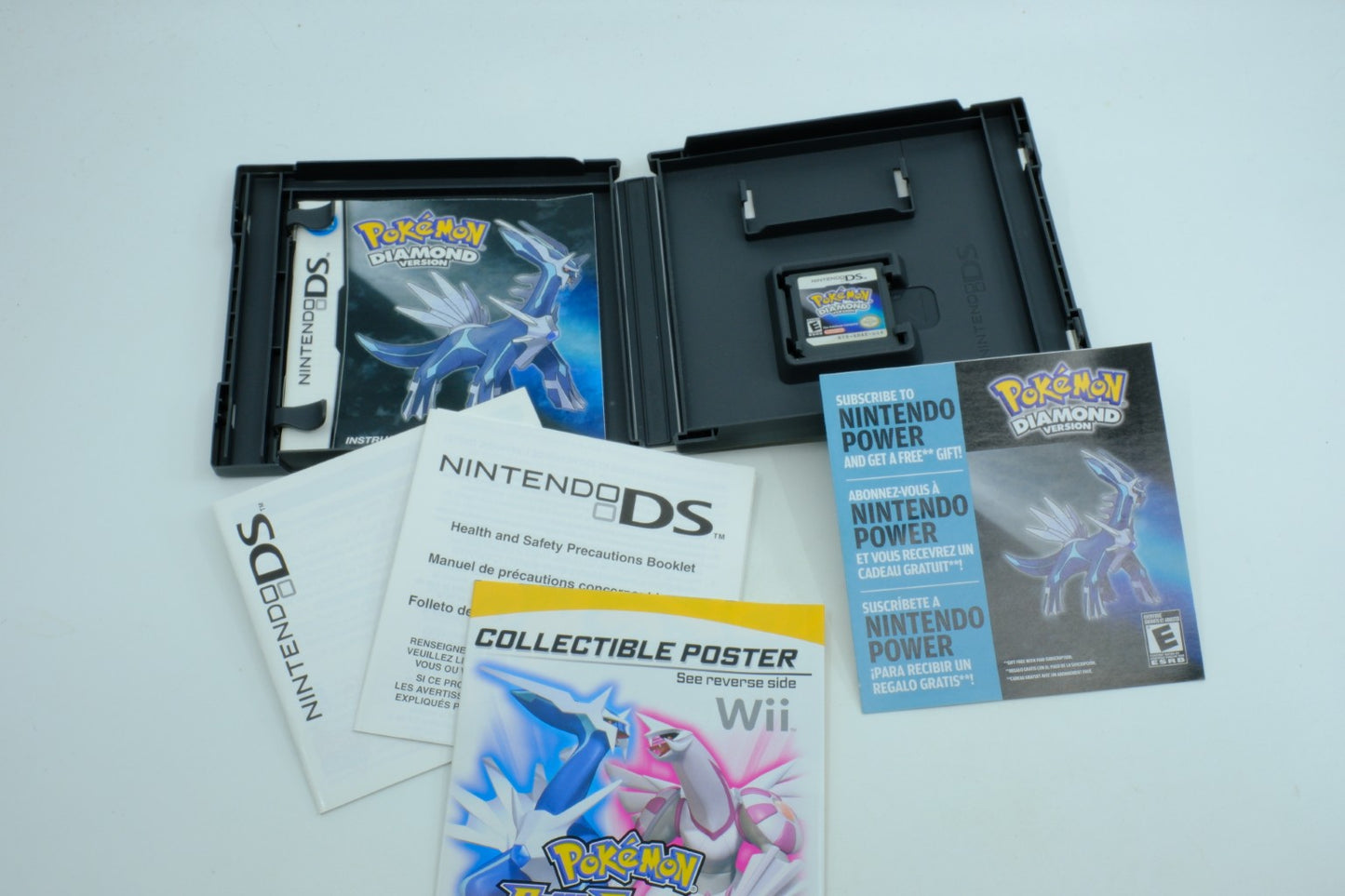 Pokemon Diamond Version - Complete in Box + Poster