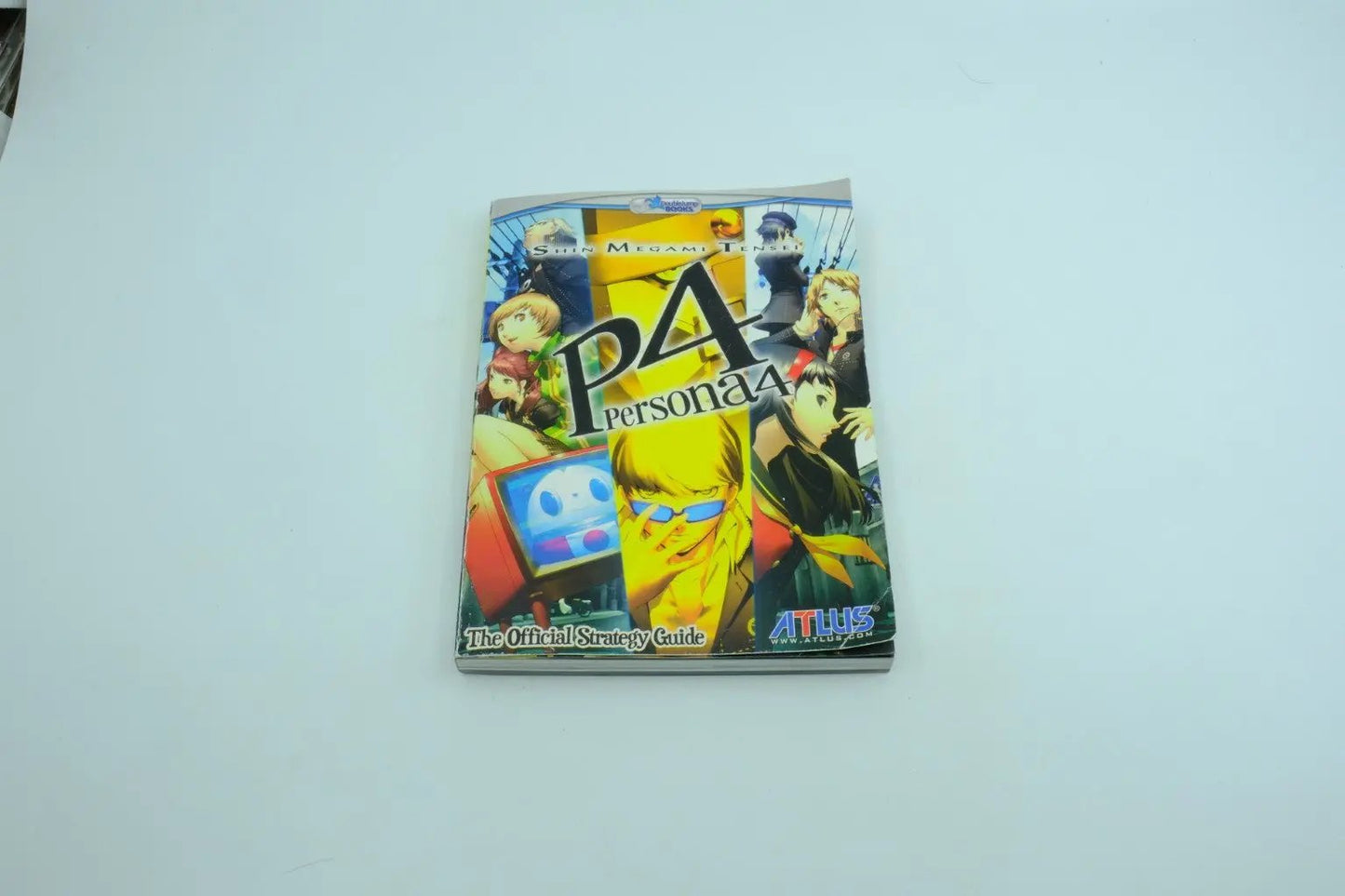 Shin Megami Tensei: Persona 4 — The Official Strategy Guide RetroGate - Your Gateway to Classic Gaming