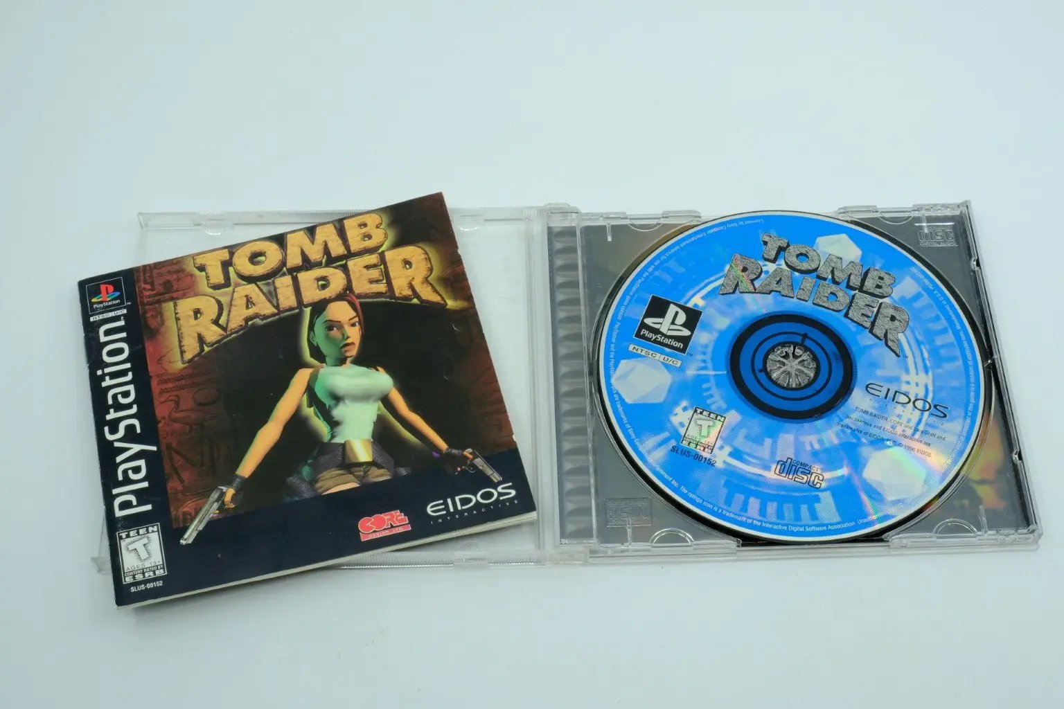 Tomb Raider – Complete in Box RetroGate - Your Gateway to Classic Gaming