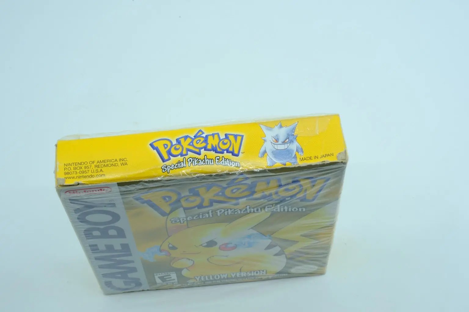 Pokémon Yellow Version: Special Pikachu Edition – Complete in Box RetroGate - Your Gateway to Classic Gaming