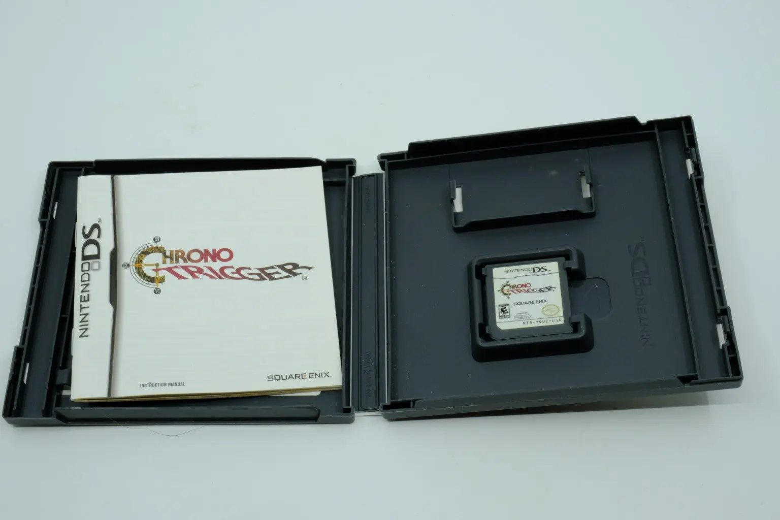 Chrono Trigger – Complete in Box RetroGate - Your Gateway to Classic Gaming