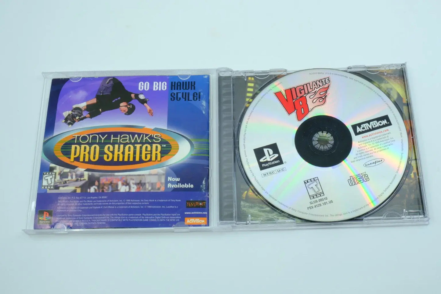 Vigilante 8: 2nd Offense – Complete in Box RetroGate - Your Gateway to Classic Gaming