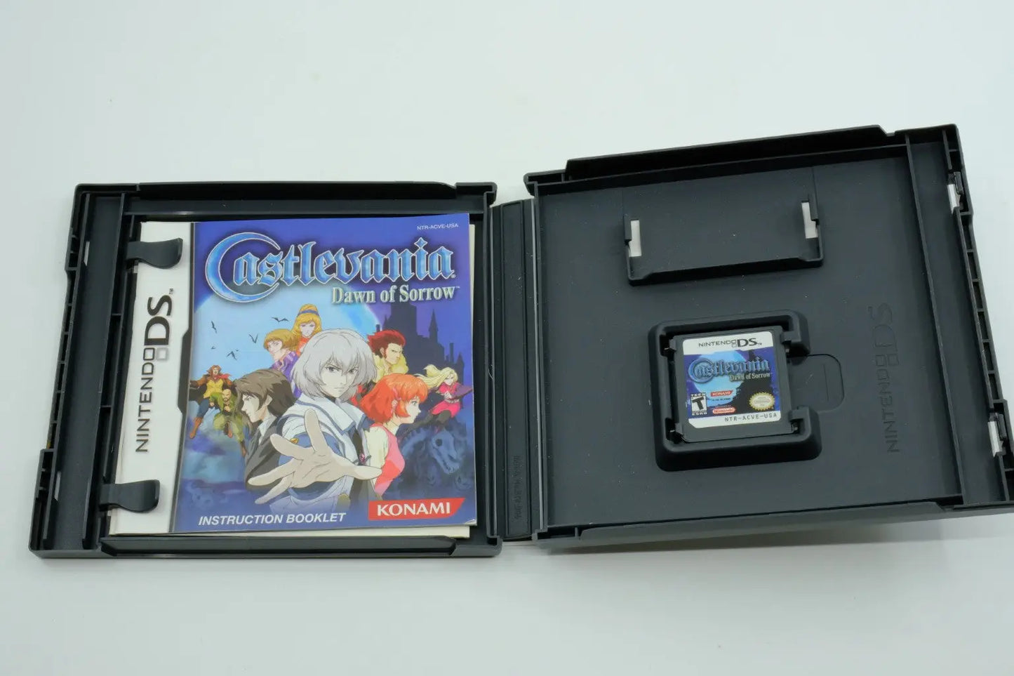 Castlevania: Dawn of Sorrow – Complete in Box RetroGate - Your Gateway to Classic Gaming