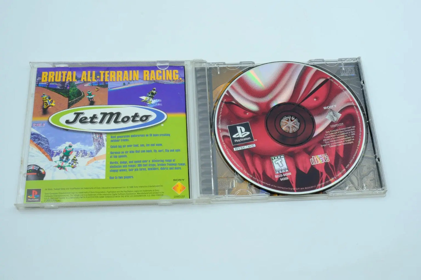 Twisted Metal 2 – Complete in Box RetroGate - Your Gateway to Classic Gaming