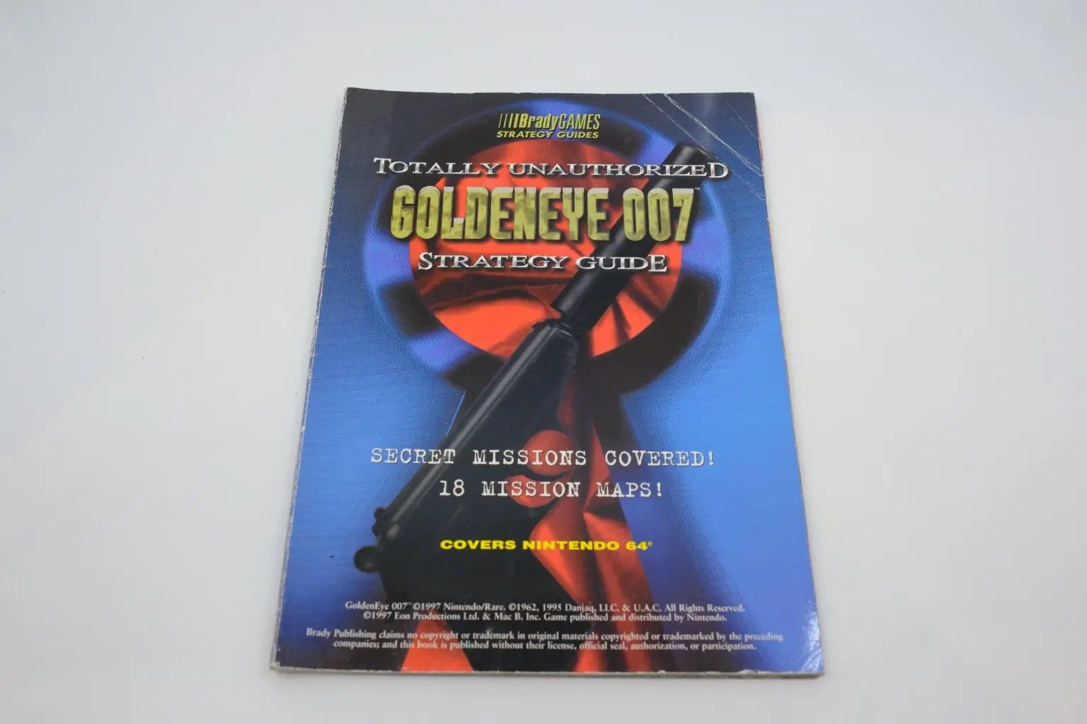 GoldenEye 007 — “Totally Unauthorized” Strategy Guide (BradyGames, Nintendo 64) RetroGate - Your Gateway to Classic Gaming