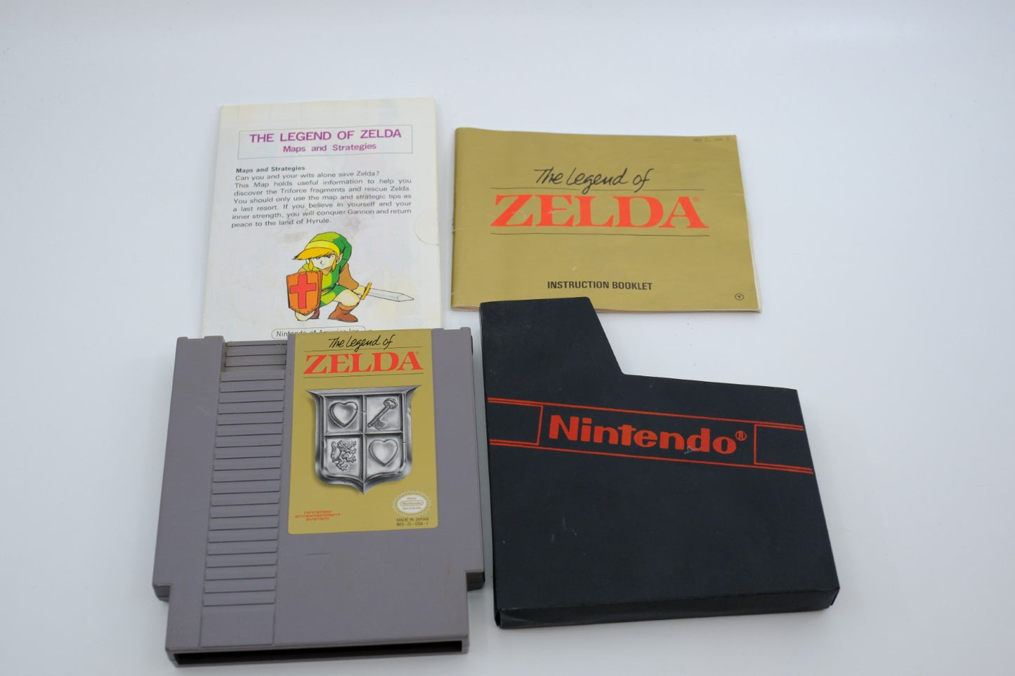 The Legend of Zelda (Classic Series) – Complete in Box