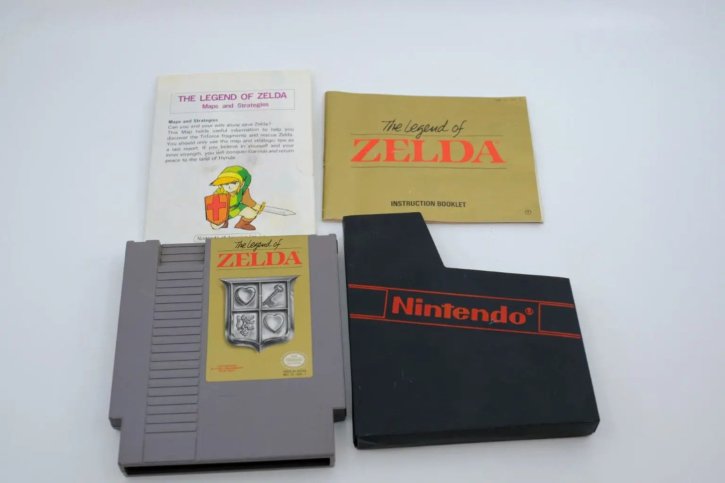 The Legend of Zelda (Classic Series) – Complete in Box RetroGate - Your Gateway to Classic Gaming
