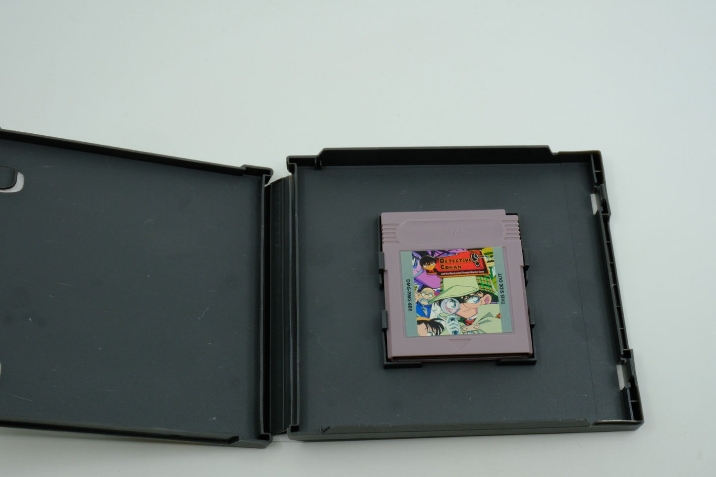 Detective Conan and the Mechanical Temple Murder Case (Game Boy) – Fan Translation / Homebrew
