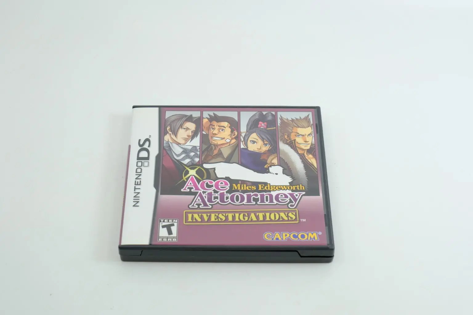 Ace Attorney Investigations: Miles Edgeworth – Complete in Box RetroGate - Your Gateway to Classic Gaming
