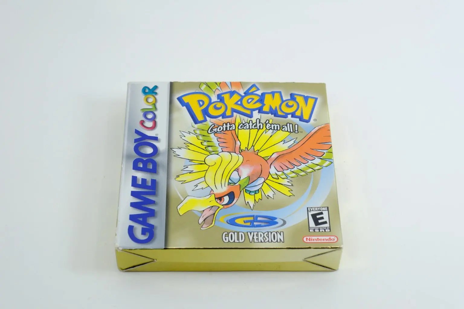 Pokémon Gold Version – Complete in Box RetroGate - Your Gateway to Classic Gaming