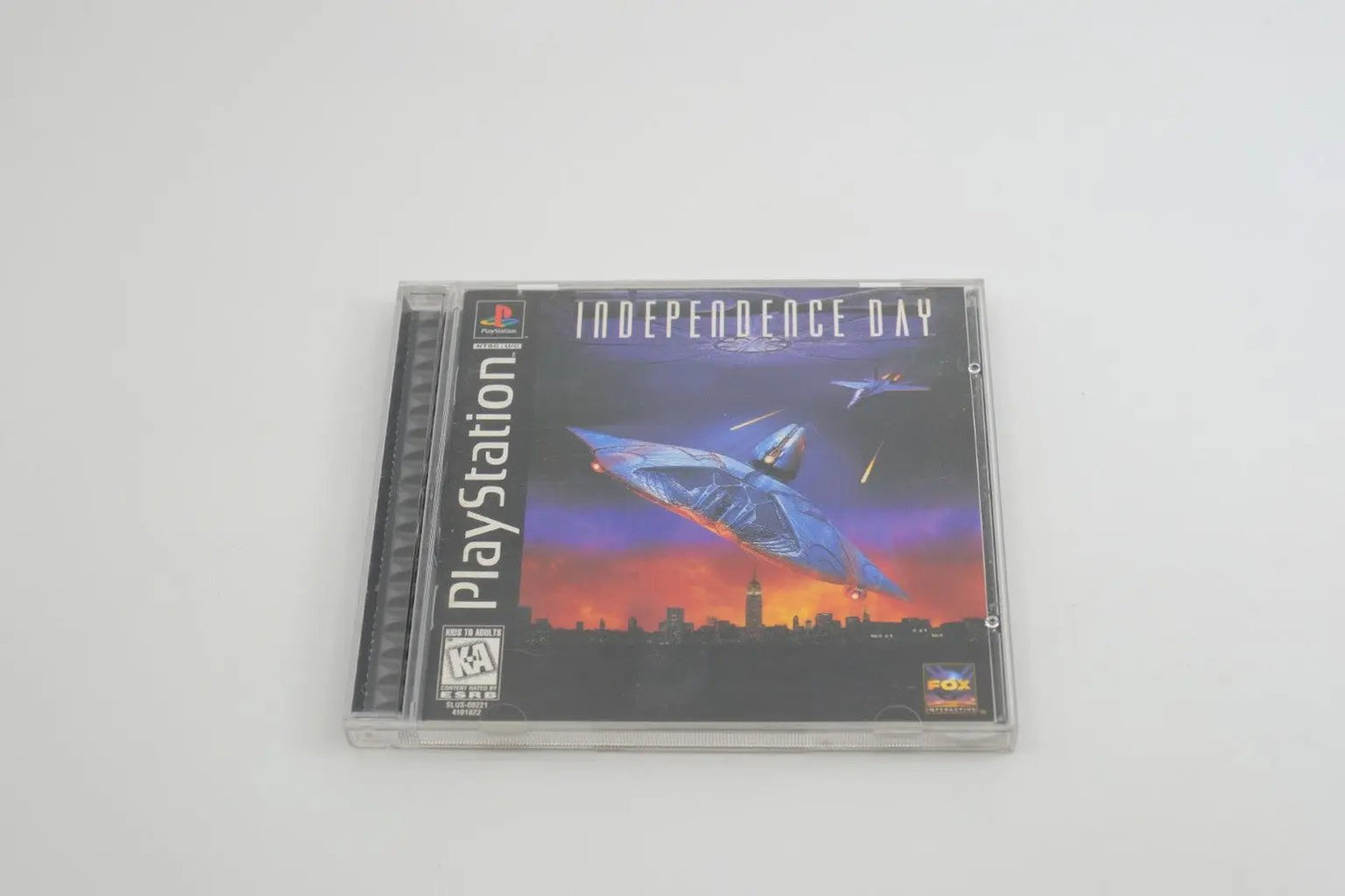 Independence Day (Fox Interactive) – Complete in Box RetroGate - Your Gateway to Classic Gaming