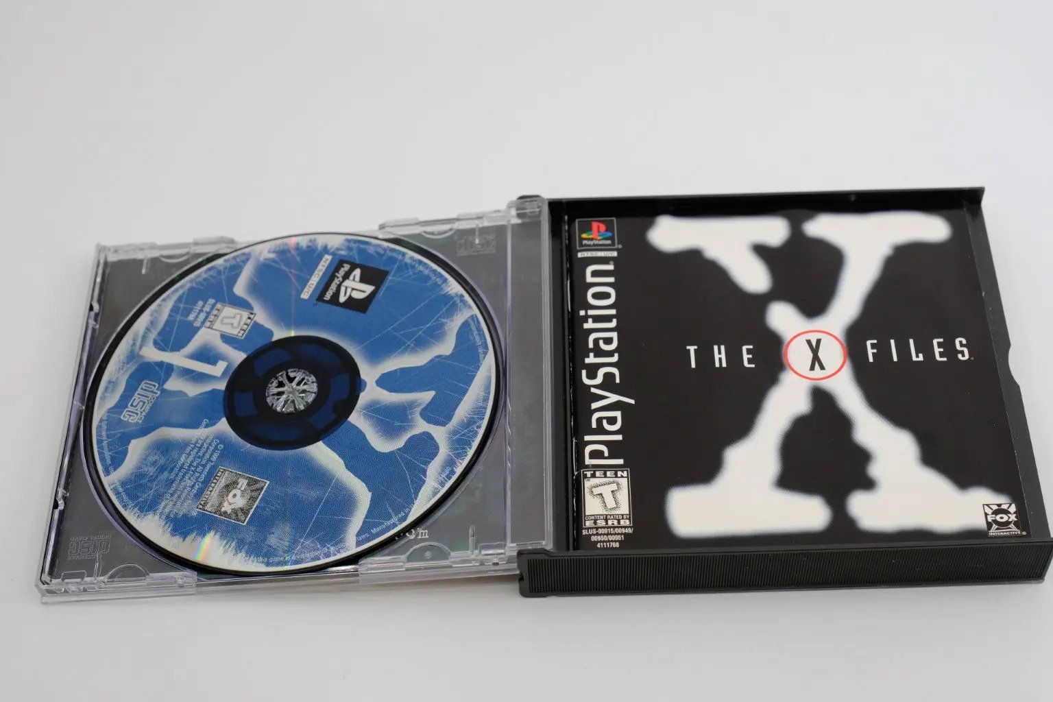 The X-Files – Complete in Box RetroGate - Your Gateway to Classic Gaming