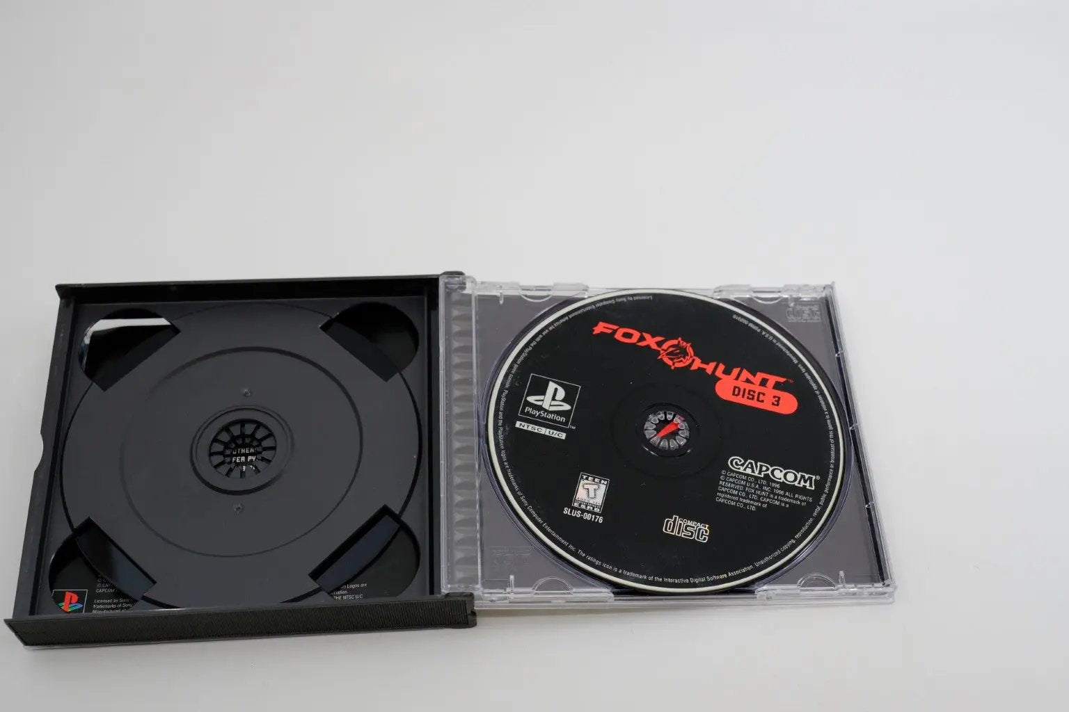 Fox Hunt - Complete in box RetroGate - Your Gateway to Classic Gaming