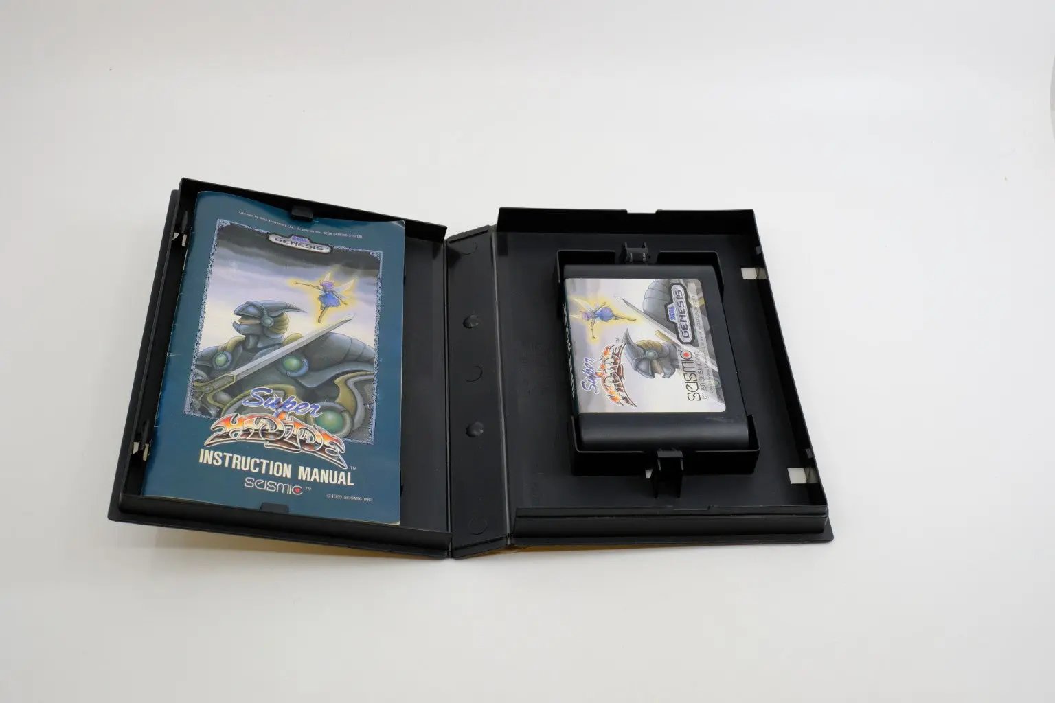 Super Hydlide – Complete in Box RetroGate - Your Gateway to Classic Gaming