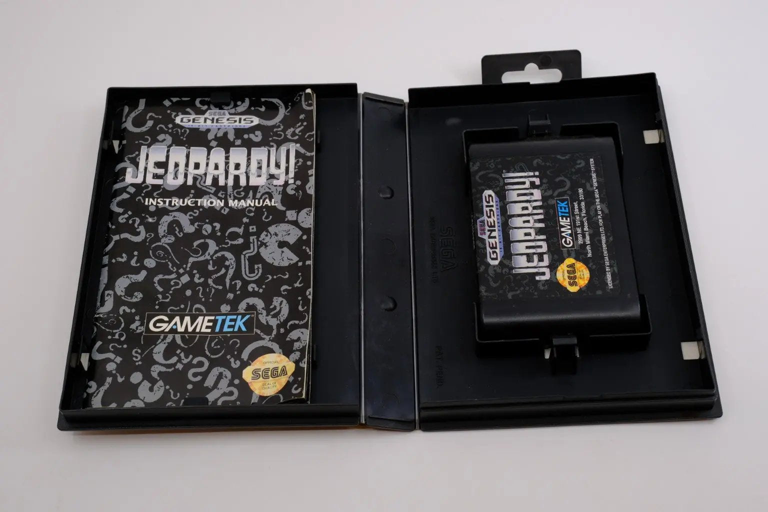 Jeopardy! – Complete in Box RetroGate - Your Gateway to Classic Gaming