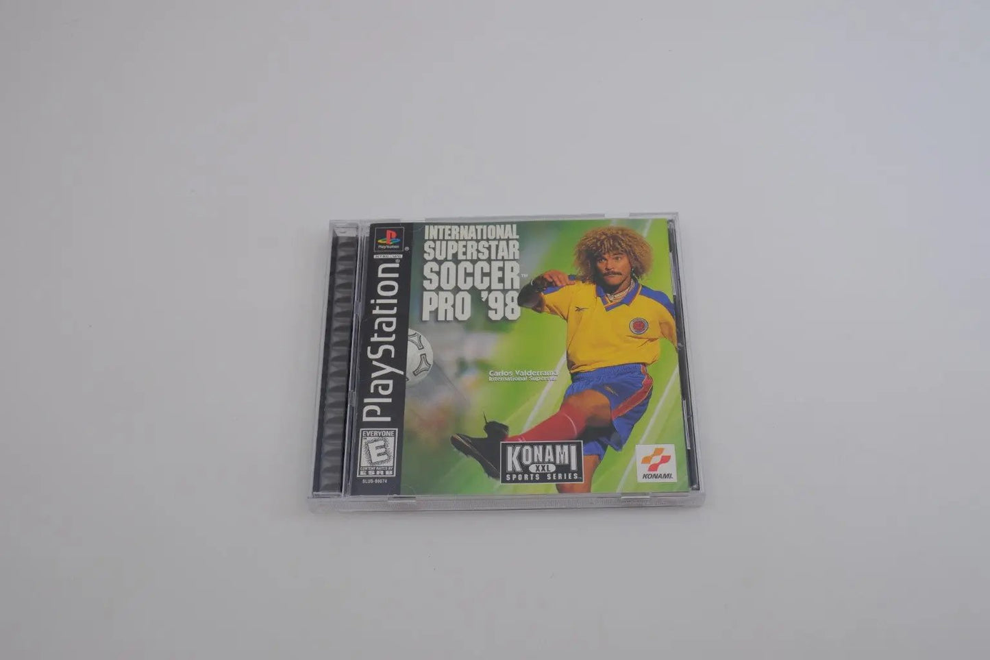 International Superstar Soccer Pro ’98 – Complete in Box RetroGate - Your Gateway to Classic Gaming