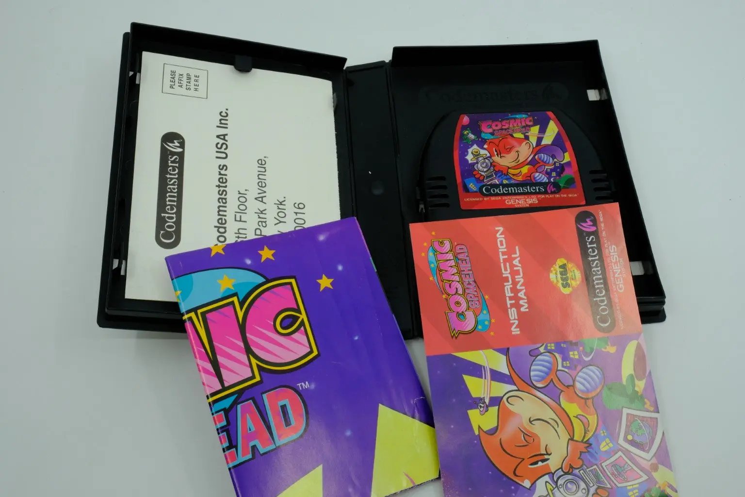 Cosmic Spacehead – Complete in Box RetroGate - Your Gateway to Classic Gaming