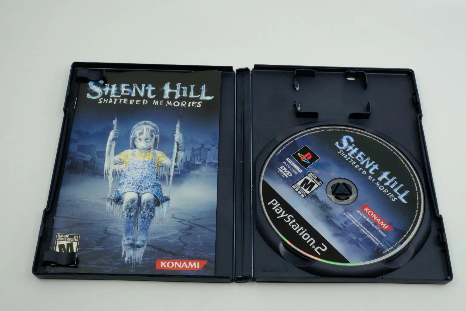 Silent Hill: Shattered Memories – Complete in Box RetroGate - Your Gateway to Classic Gaming