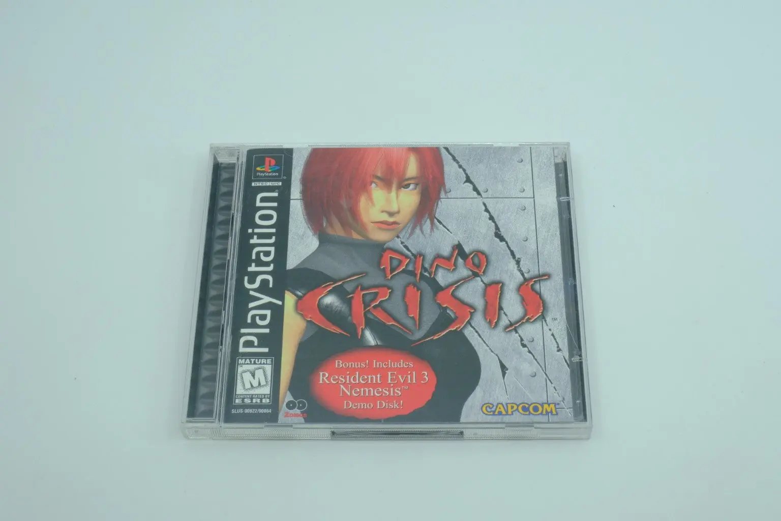Dino Crisis – Complete in Box RetroGate - Your Gateway to Classic Gaming