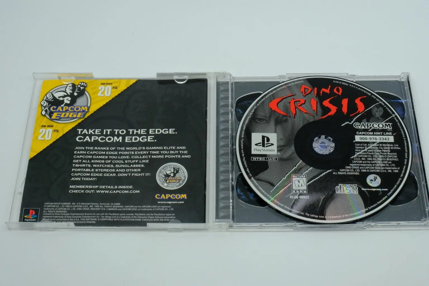 Dino Crisis – Complete in Box RetroGate - Your Gateway to Classic Gaming