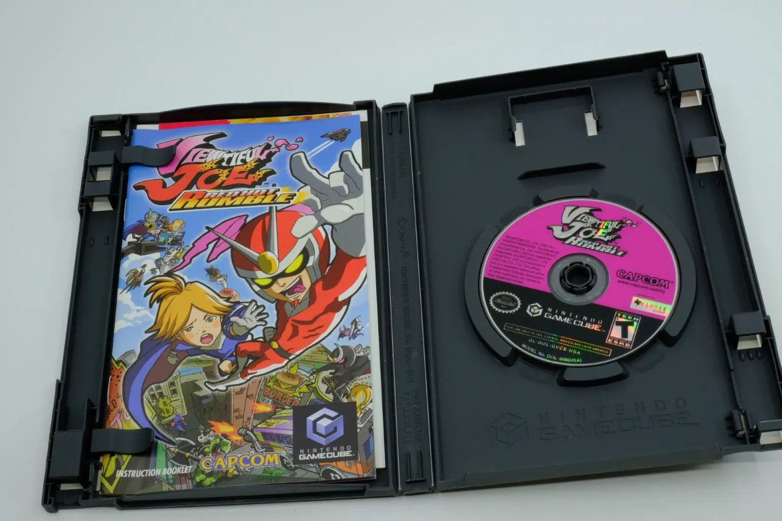 Viewtiful Joe: Red Hot Rumble – Complete in Box RetroGate - Your Gateway to Classic Gaming