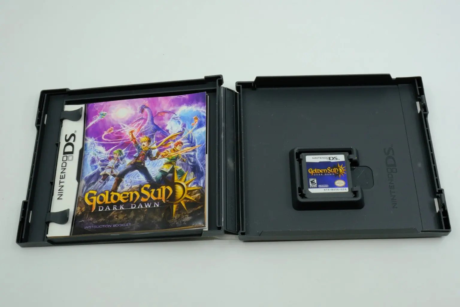 Golden Sun: Dark Dawn – Complete in Box RetroGate - Your Gateway to Classic Gaming