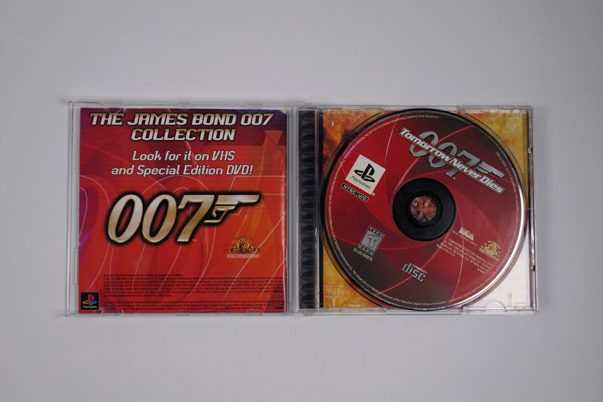 007 Tomorrow Never Dies - Complete in Box