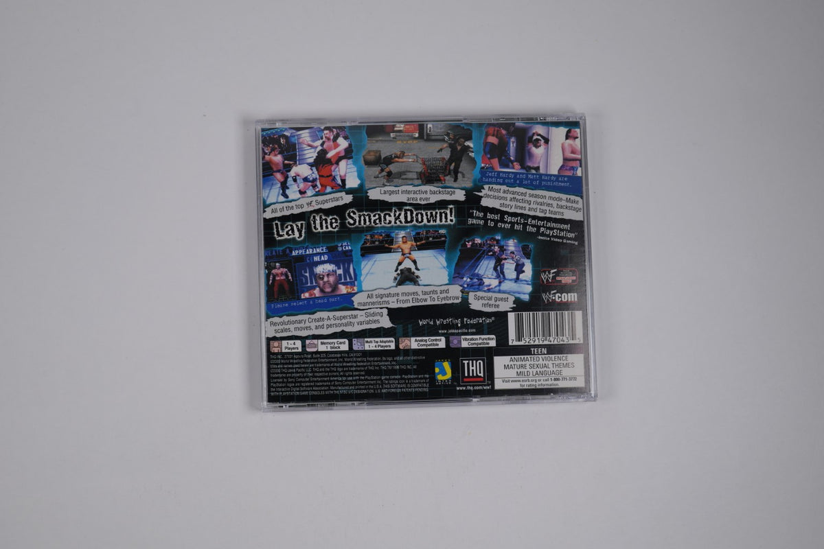 WWF SmackDown! - Complete in Box