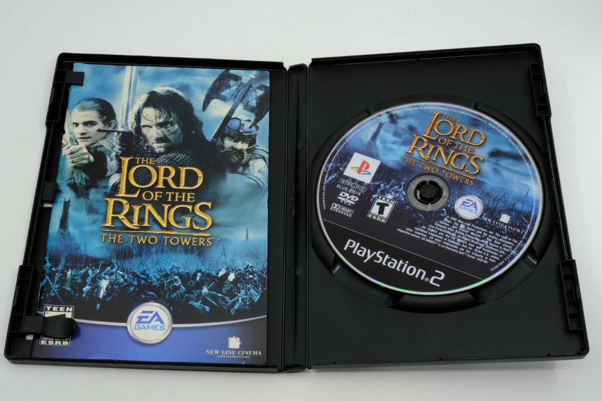 The Lord of the Rings: The Two Towers – Complete in Box (CIB)