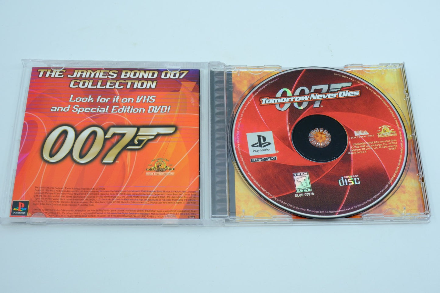 007: Tomorrow Never Dies - Complete in box