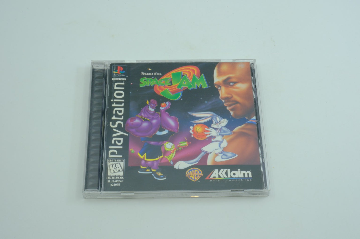 Space Jam - Complete in Box ( CHECK PHOTO )
