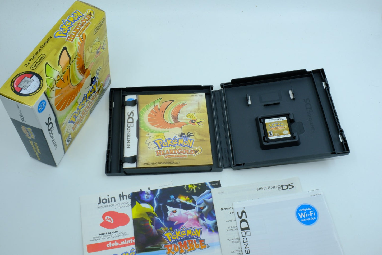 Pokemon HeartGold Version (Pokewalker Bundle)
