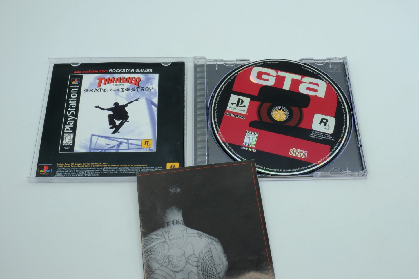 Grand Theft Auto 2 - Complete in Box