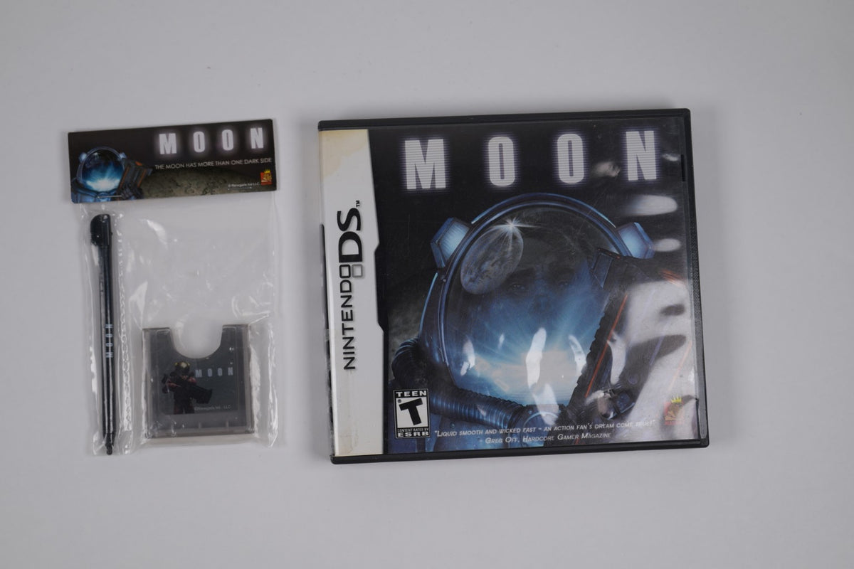 Moon – Nintendo DS – Complete in Box with Stylus & Bonus Accessory