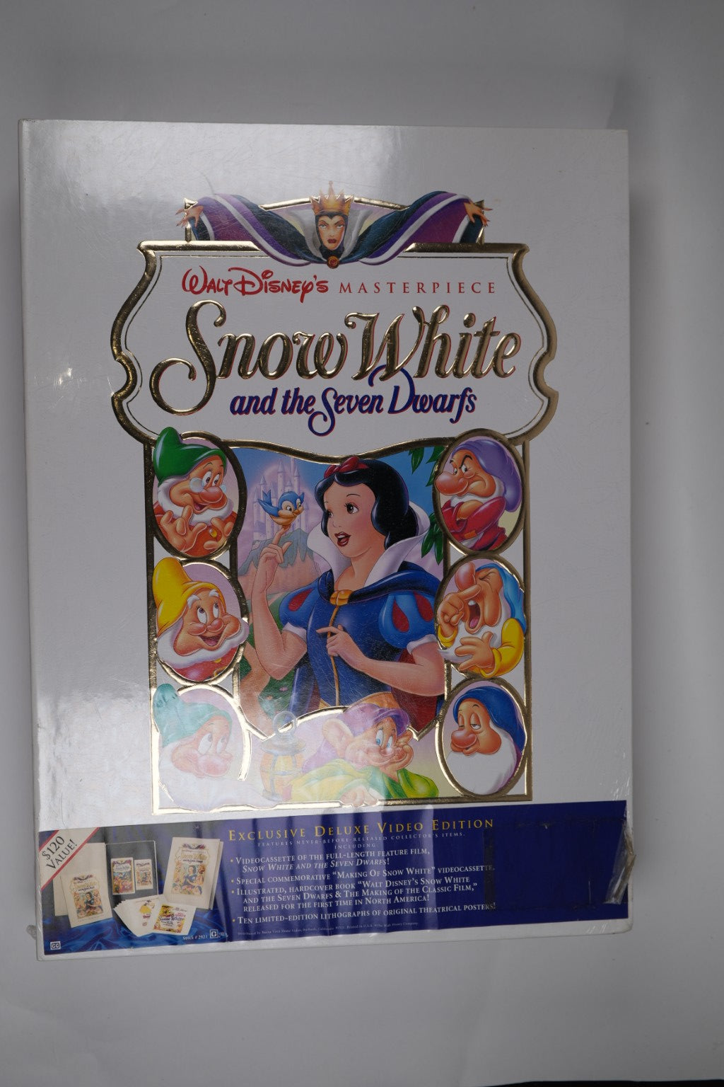 Walt Disney’s Snow White and the Seven Dwarfs – Masterpiece Deluxe Video Edition – Sealed