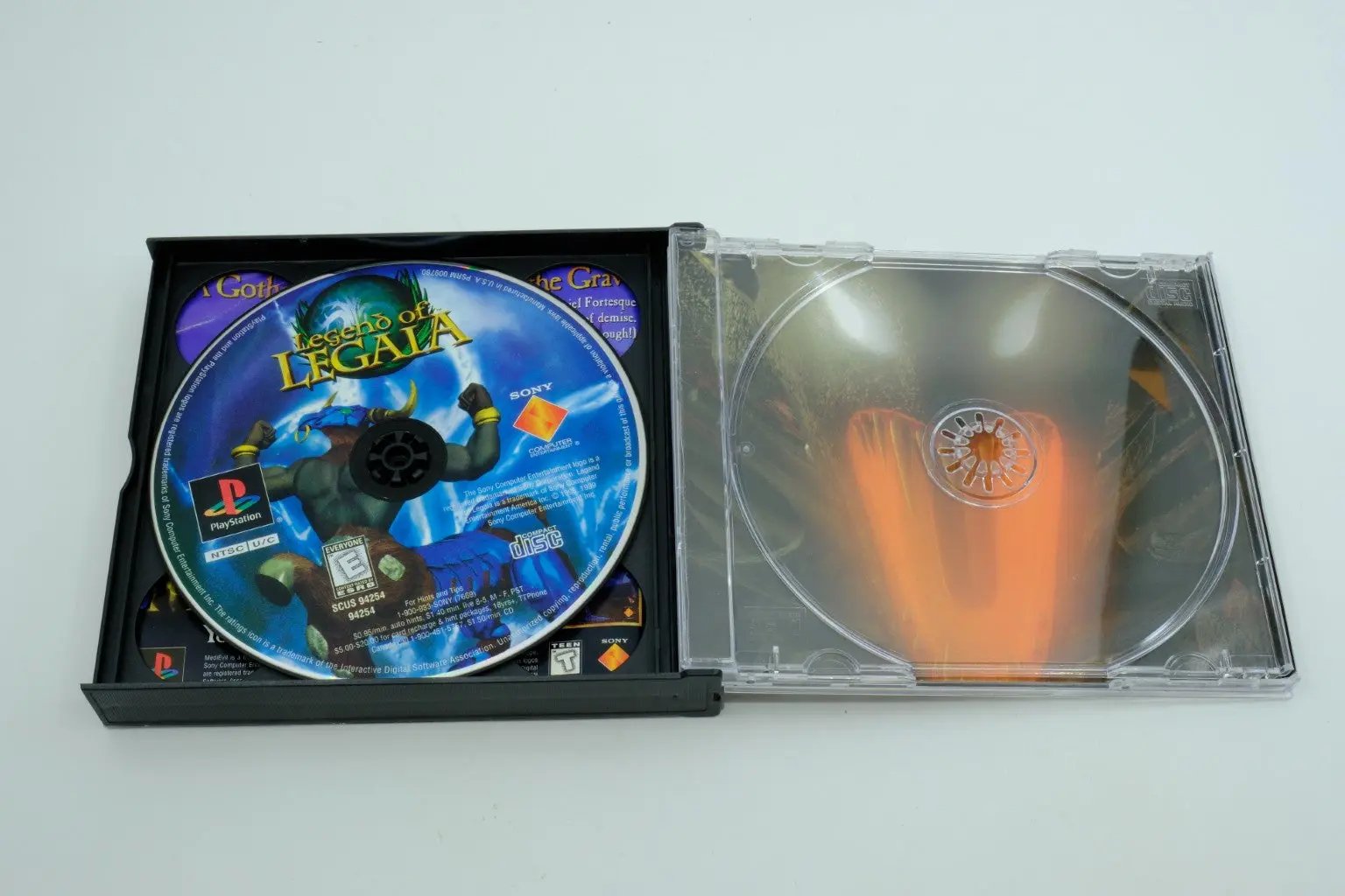 Legend of Legaia  Complete in Box RetroGate - Your Gateway to Classic Gaming