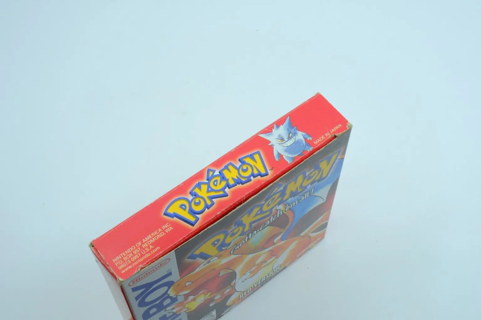 Pokemon Red Version – Complete in Box RetroGate - Your Gateway to Classic Gaming