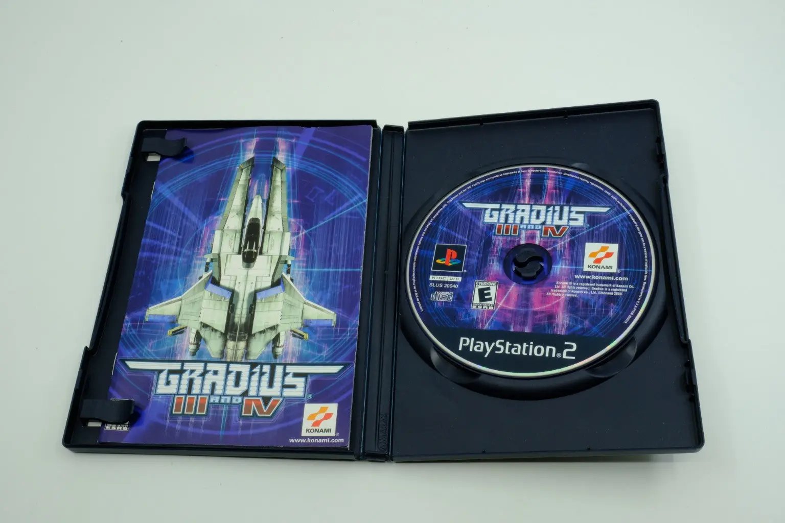 Gradius III and IV – Complete in Box RetroGate - Your Gateway to Classic Gaming