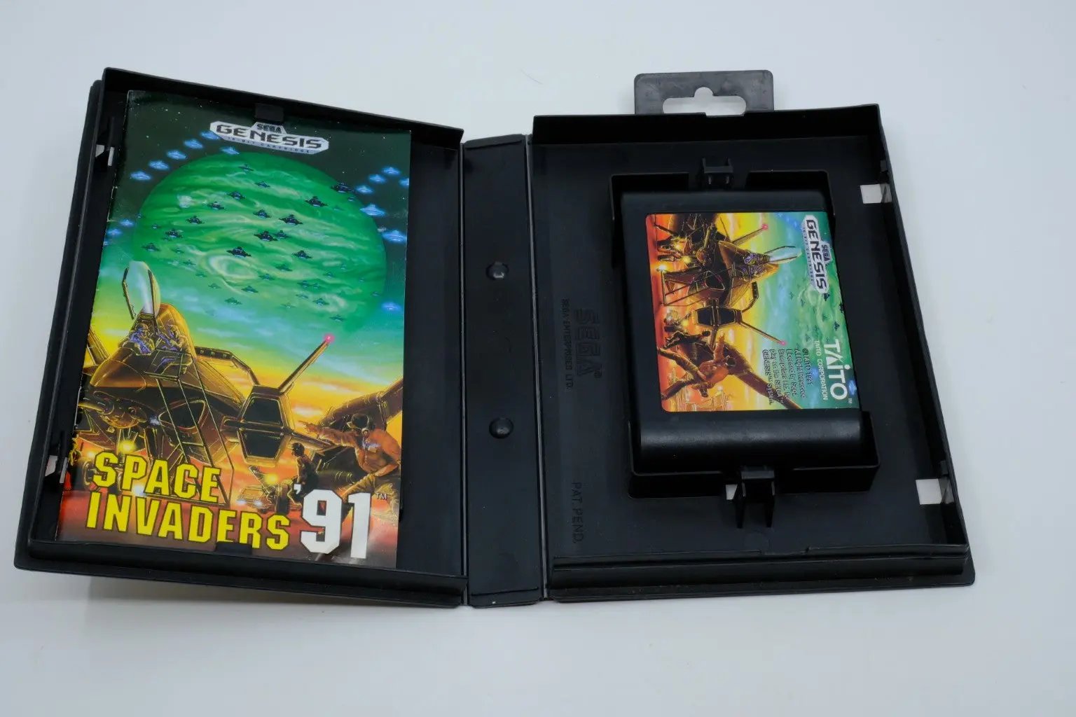 Space Invaders ’91 – Complete in Box RetroGate - Your Gateway to Classic Gaming