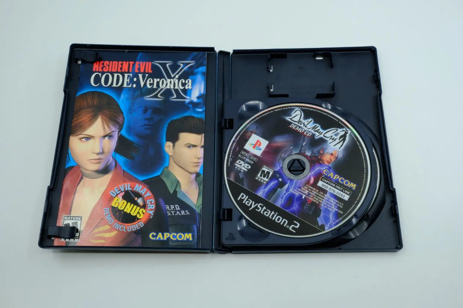 Resident Evil Code: Veronica X – Complete in Box + Demo RetroGate - Your Gateway to Classic Gaming