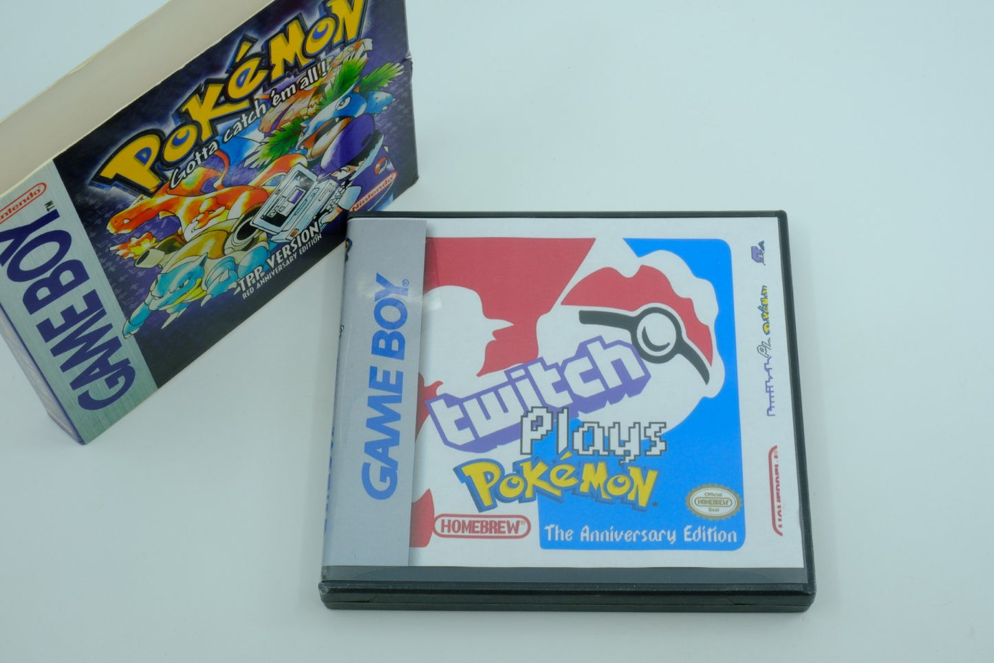 Pokémon TPP Version Red Anniversary Edition (Game Boy) – Fan-Made Reproduction / Homebrew