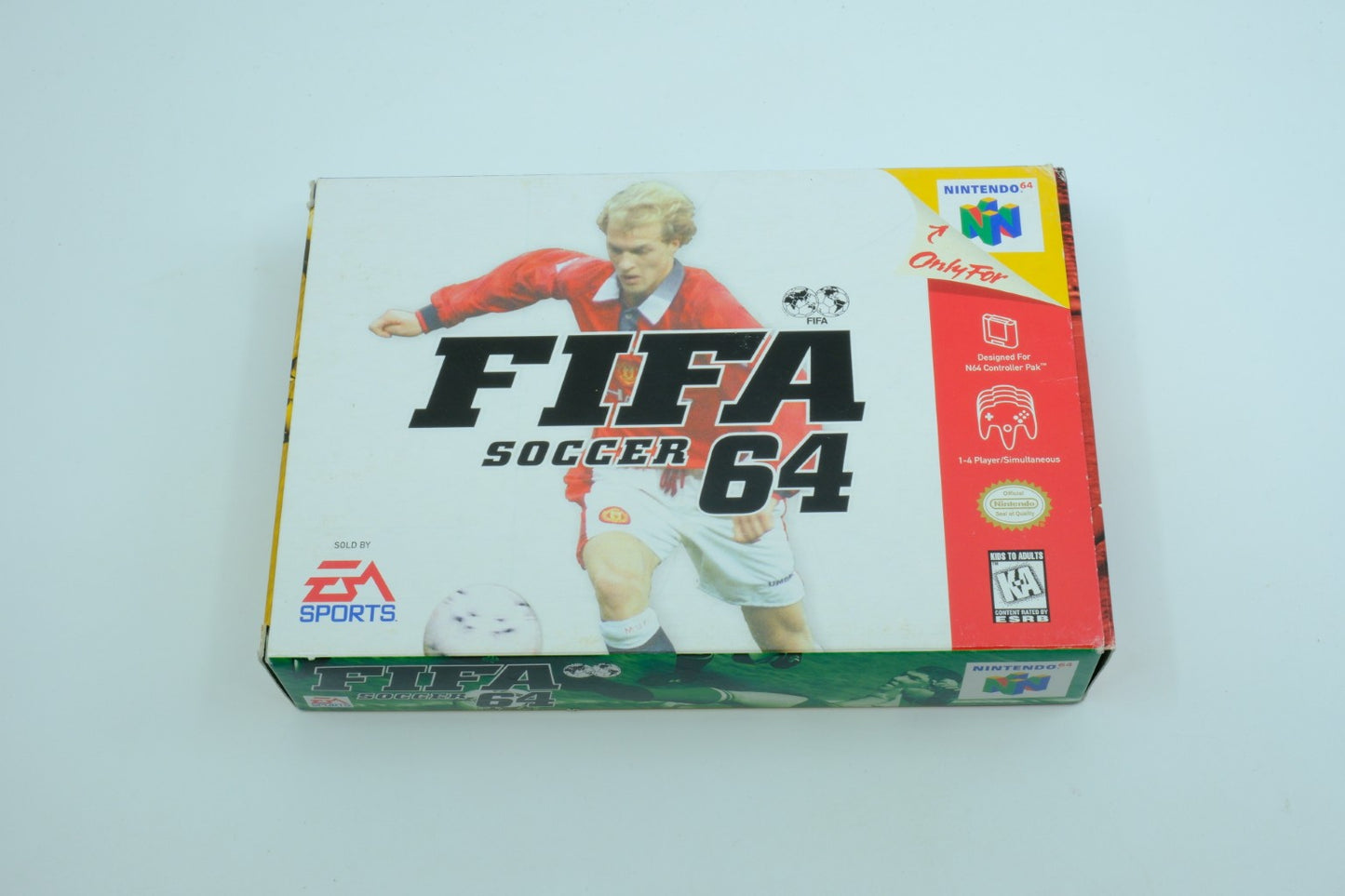 FIFA Soccer 64 - Complete in Box