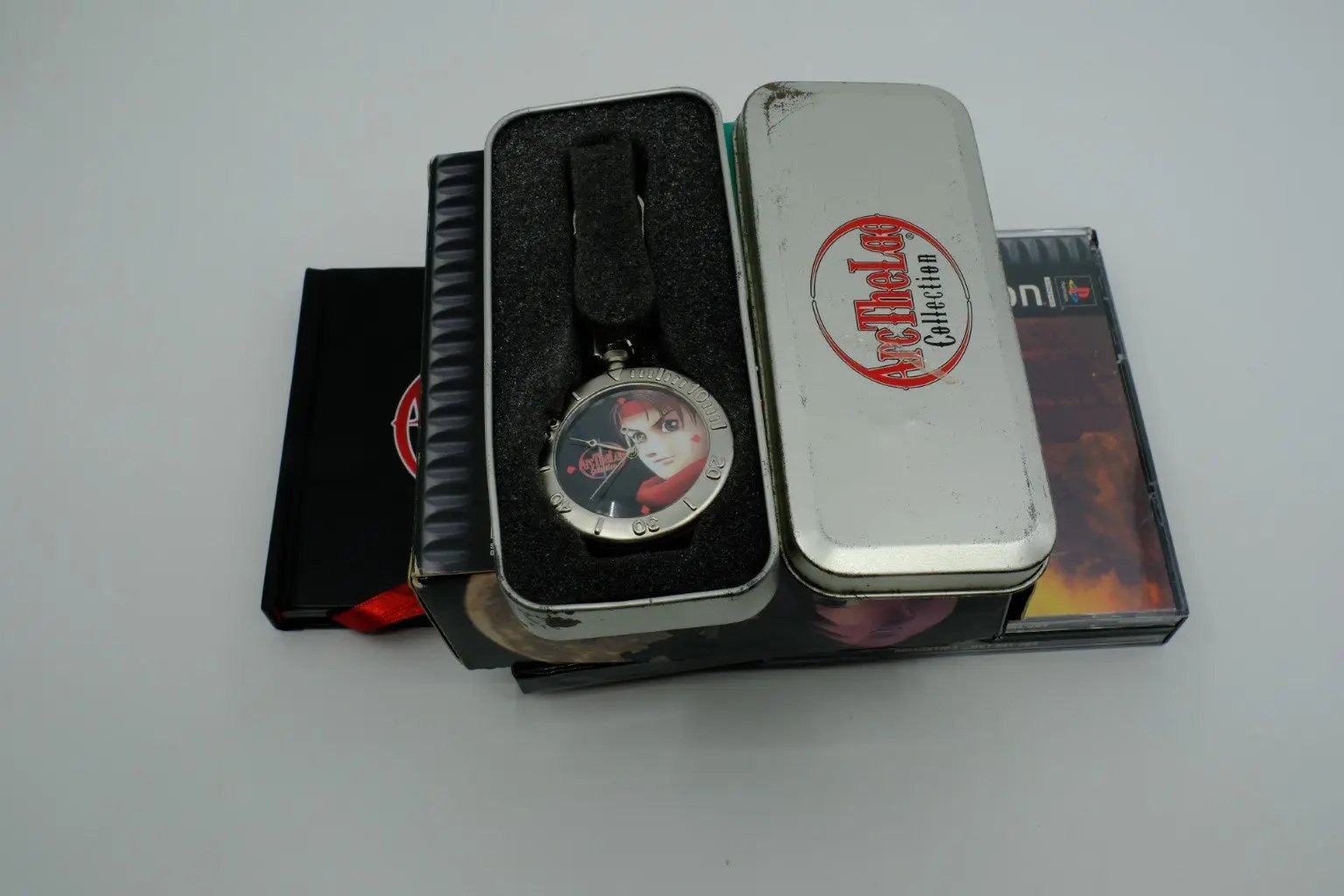 Arc the Lad Collection – Complete in Box with promotional Arc the Lad pocket watch RetroGate - Your Gateway to Classic Gaming