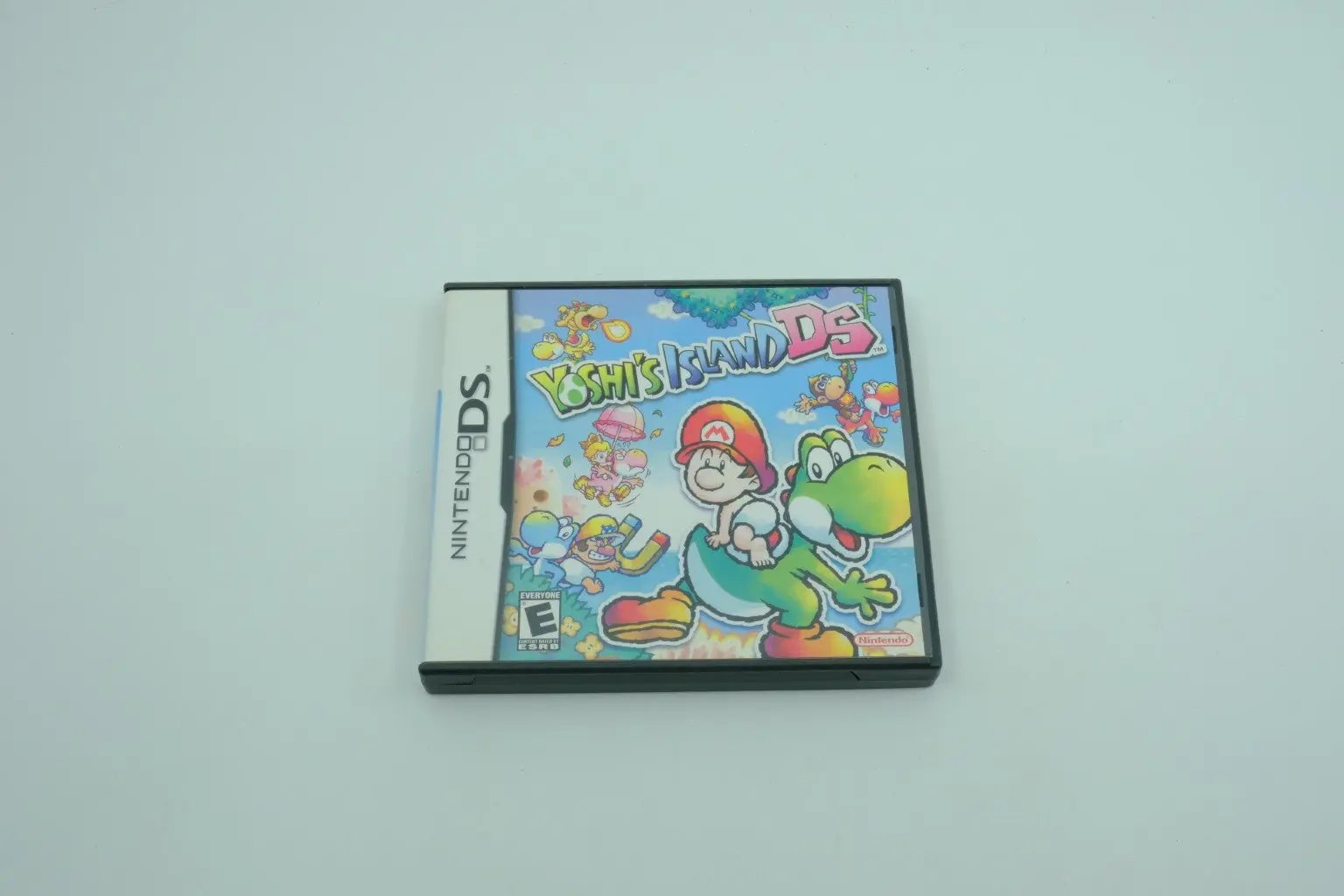 Yoshi’s Island DS – Complete in Box RetroGate - Your Gateway to Classic Gaming